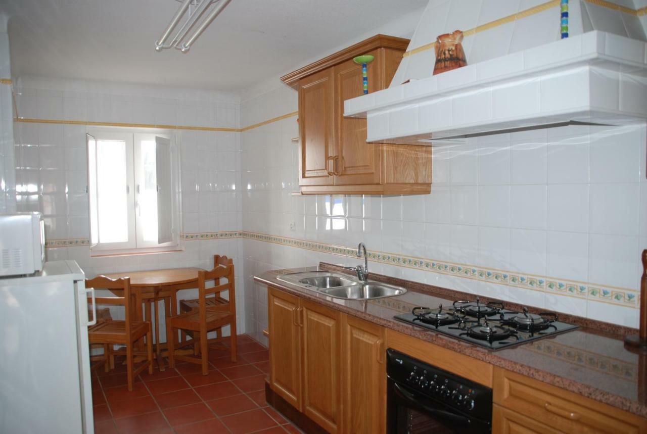 Casa Sobral Apartment วิลานอวา ดิ มิลฟงติส ภายนอก รูปภาพ